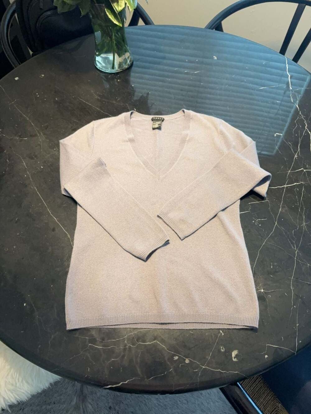 Theory 100% Cashmere V-Neck Sweater Size S